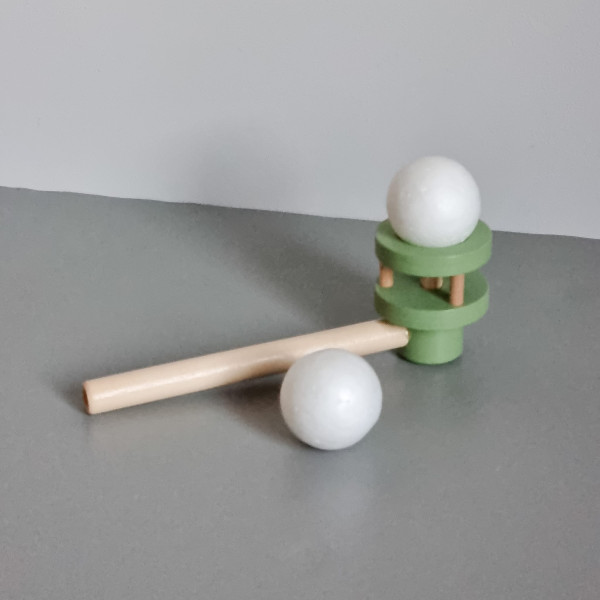 Joc de suflat si de echilibru – Minge zburatoare verde, 3 ani +