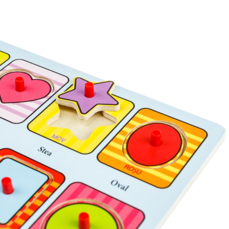 Puzzle educativ din lemn Forme geometrice cu butoni, 8 piese – 22x18 cm, 3 ani +