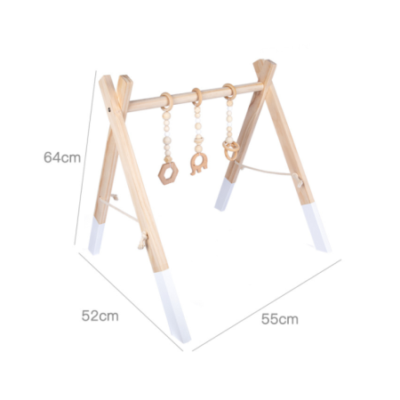 Centru de activitati din lemn Alb 3 accesorii bebelusi, 0 luni +