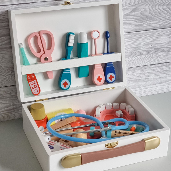 Set trusa Doctor Stomatolog din lemn – Joc de rol, 3 ani +